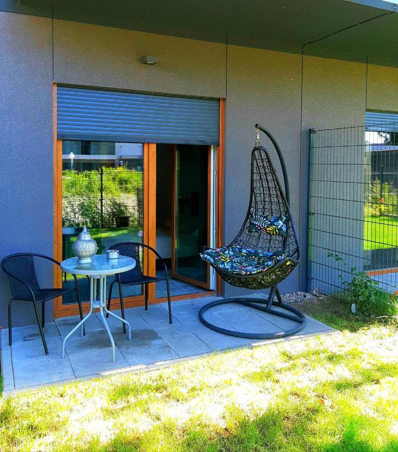 Na Grobli 20 Apartament Z Ogrodkiem Вроцлав Экстерьер фото