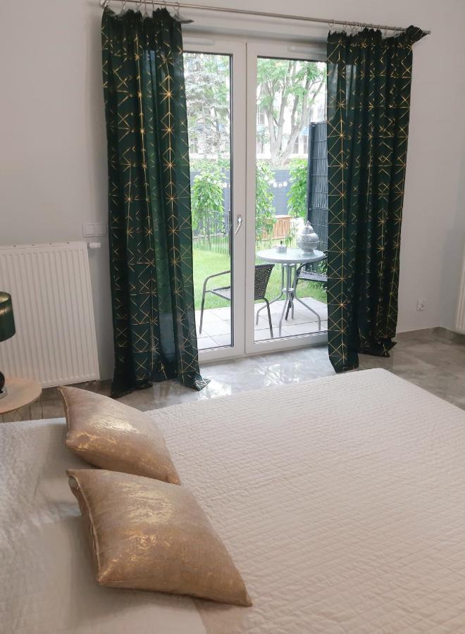 Na Grobli 20 Apartament Z Ogrodkiem Вроцлав Экстерьер фото